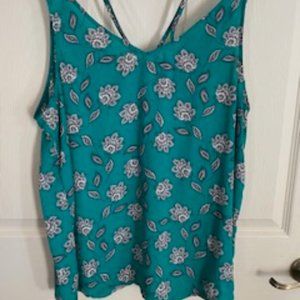Double strap tank top